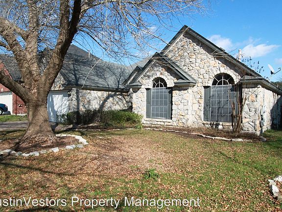 3rd image of 3312 Silk Oak Dr