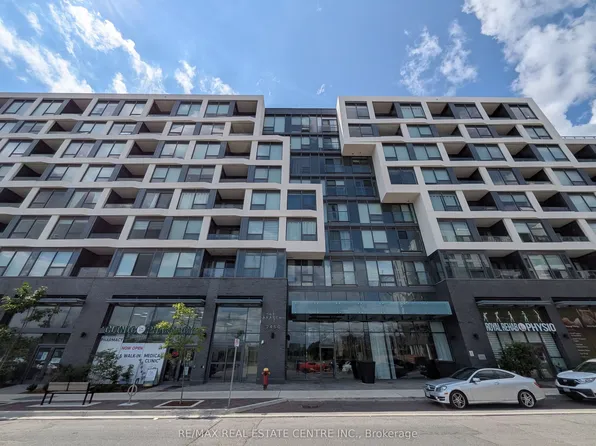 2450 Old Bronte Rd #417, Oakville, ON L6M 4J2