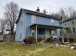 20 Maple St, Glouster, OH 45732