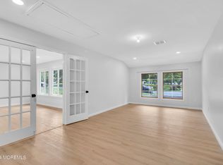 10 Oxford Rd, Jackson, NJ 08527