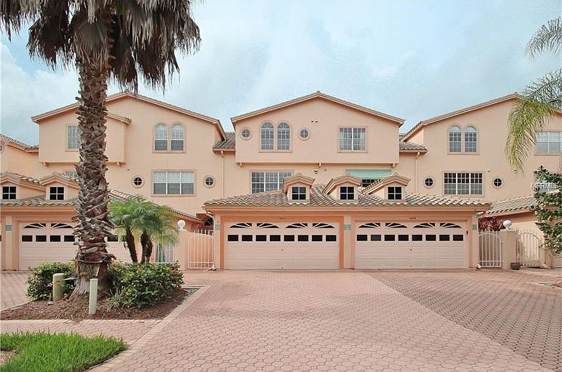 1st image of 1642 Lago Vista Blvd