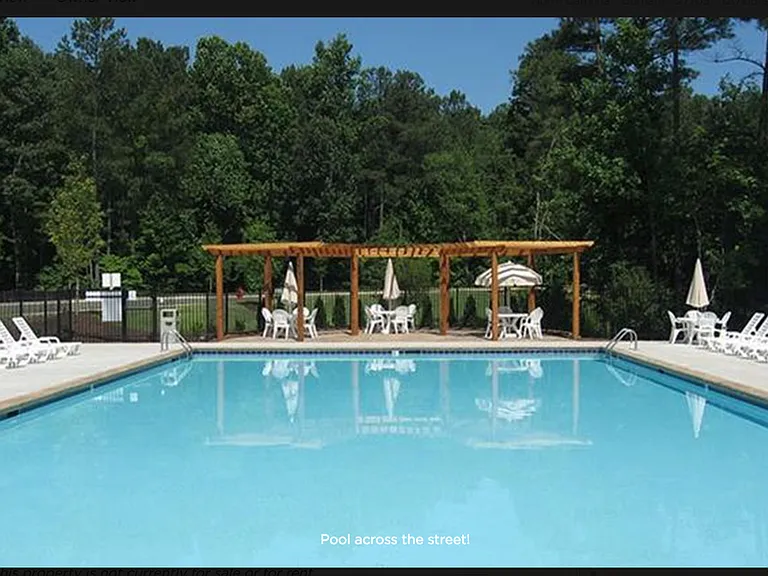 24 Pocono Dr #24 — Photo 39