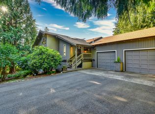 4 211th Pl NE, Sammamish, WA 98074