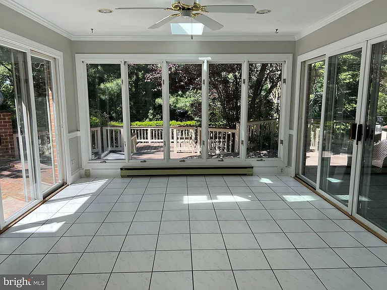 10220 Cedar Pond Dr — Photo 25