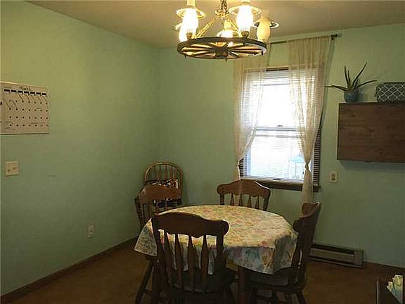 5th image of 105 Gorrill Dr
