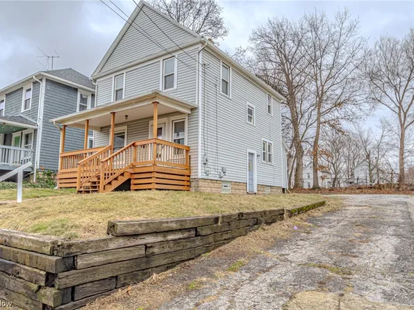 471 Rentschler St, Akron, OH 44304