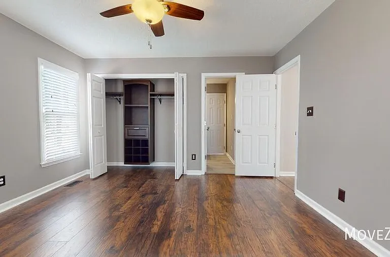 2917 Bannf Ct — Photo 18