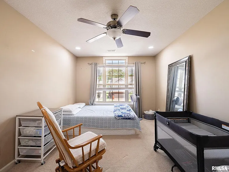 10009 N Brompton Ct — Photo 13