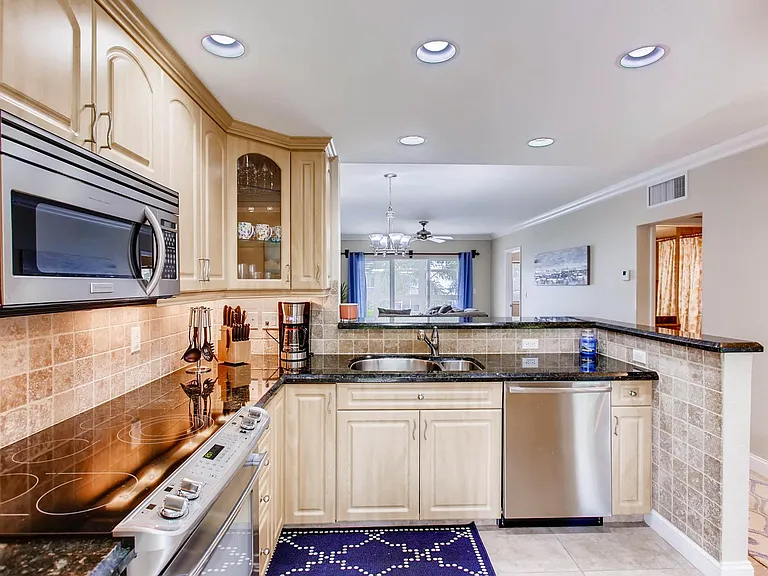 1501 S Ocean Blvd #221 — Photo 8