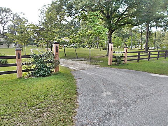 3rd image of 3467 Skyline Dr