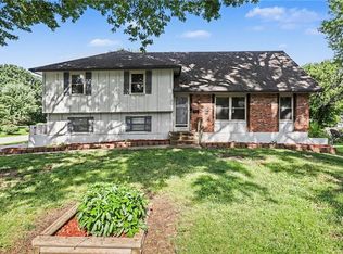 13301 Lowell Ave, Grandview, MO 64030