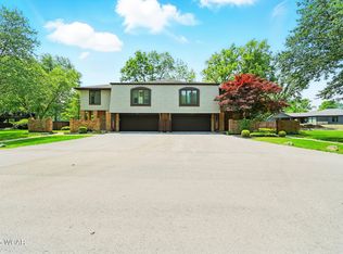 3A Mews Rd, Lima, OH 45805