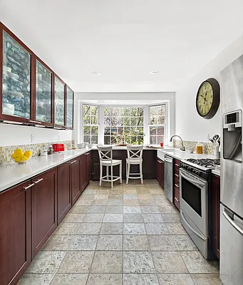 Sold by Compass | media 4