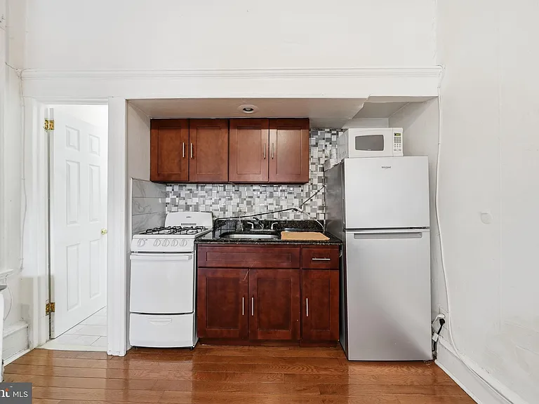 2224 S Broad St #1 — Photo 3