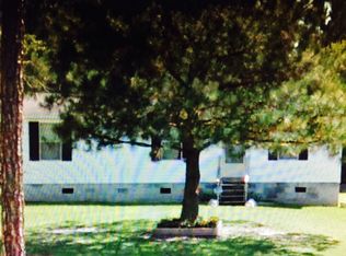 22061 Bunch Rd, Laurel Hill, NC 28351