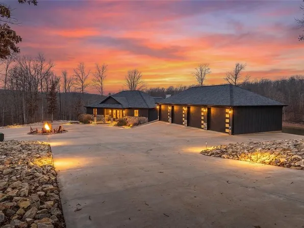 246 W Wind Dr, Wappapello, MO 63966