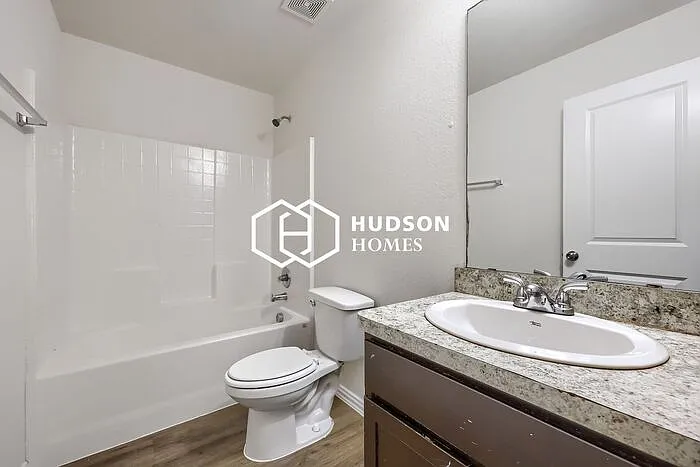 3331 K Ave — Photo 11
