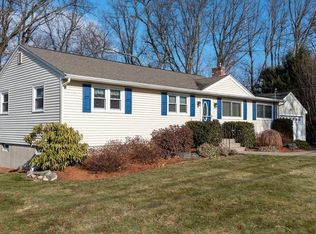 30 Ferncroft Rd, Shrewsbury, MA 01545