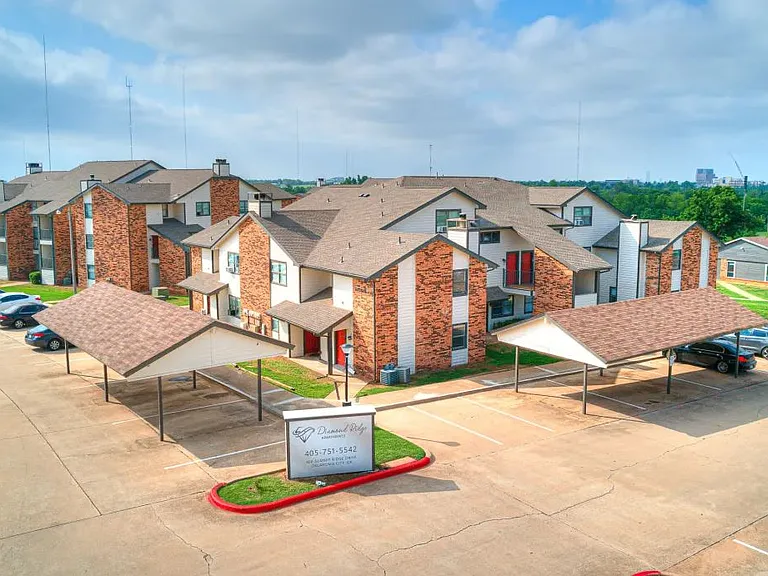 Diamond Ridge Apartments — Photo 9