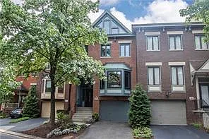 3 bed, 3.5 bath, 2600 sqft, $3,700 — Photo 1