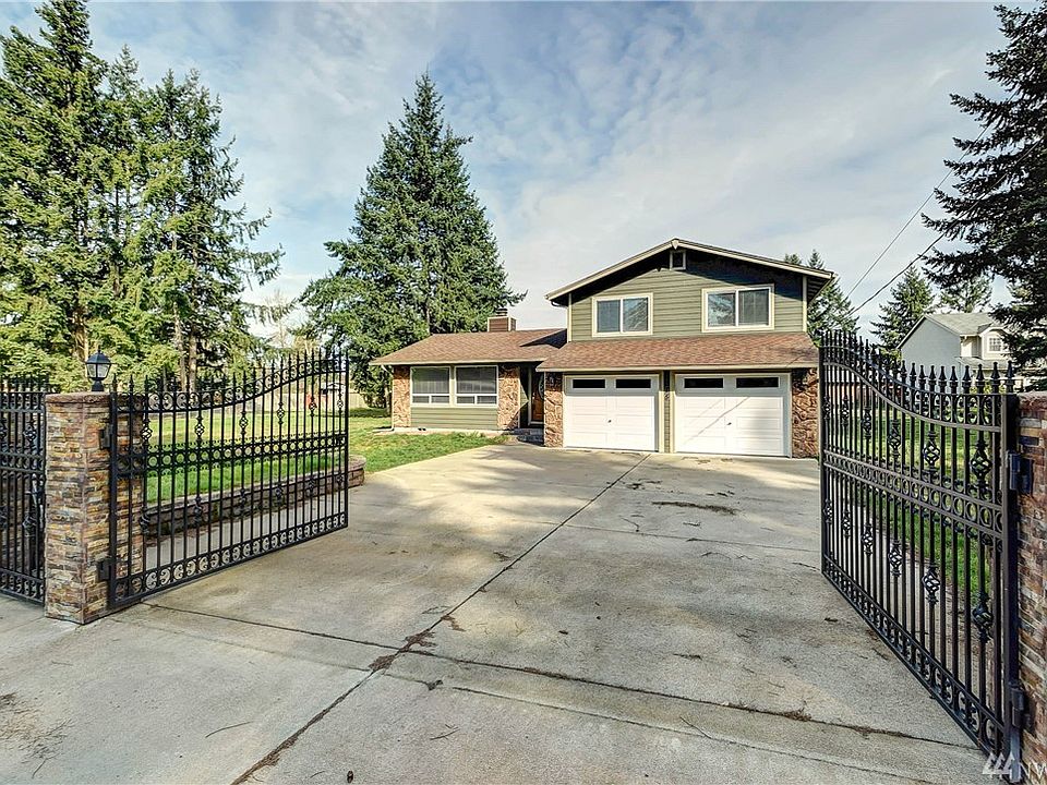 1st image of 2215 172nd St E