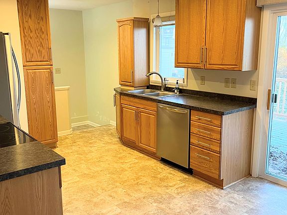 5th image of 13709 Country Ln #2