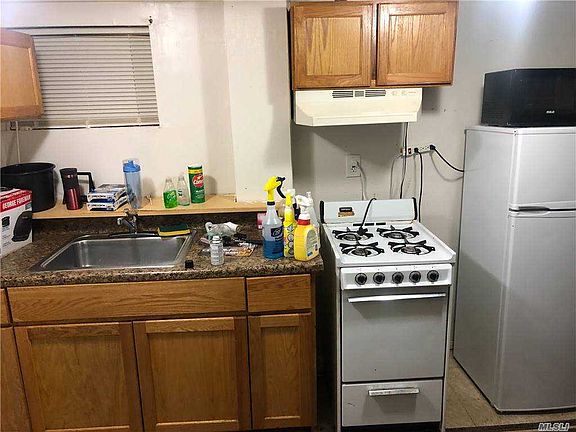 4th image of 10717 139th St
