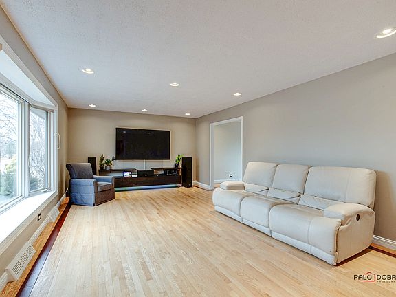 5th image of 15150 W Clover Ln