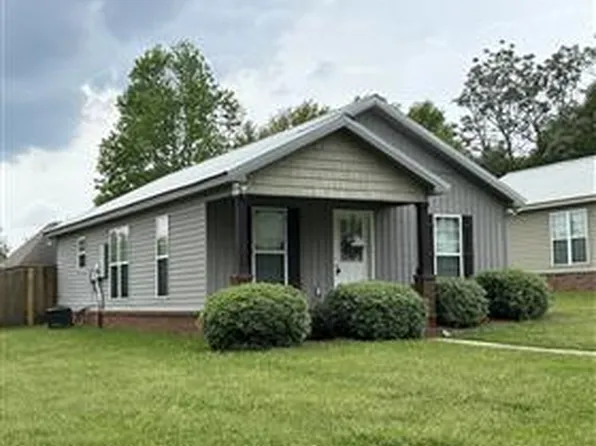 1126 Willow St, Troy, AL 36081