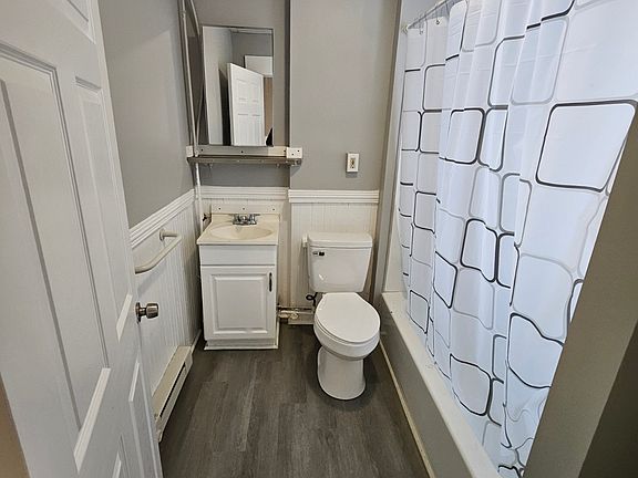 3rd image of 287 Lake Ave #B-9