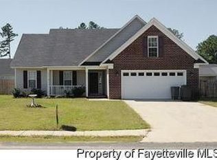 812 Coathill St, Fayetteville, NC 28314