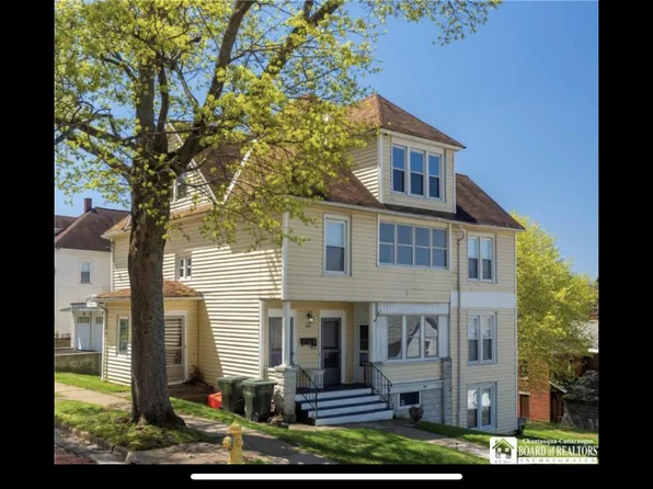 8 Shaw Ave #1, Jamestown, NY 14701