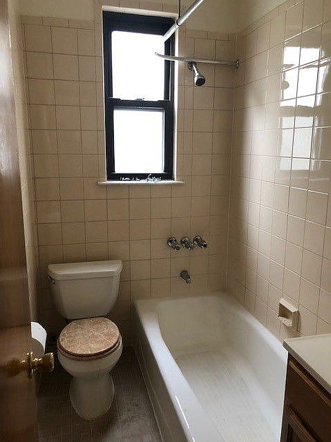 2nd image of 3119 34th St #2C
