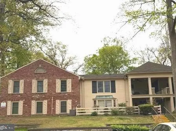 128 Nottoway Dr Building 5, Blue Bell, PA 19422