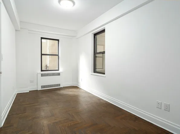 330 East 79th Street image 21 of 24