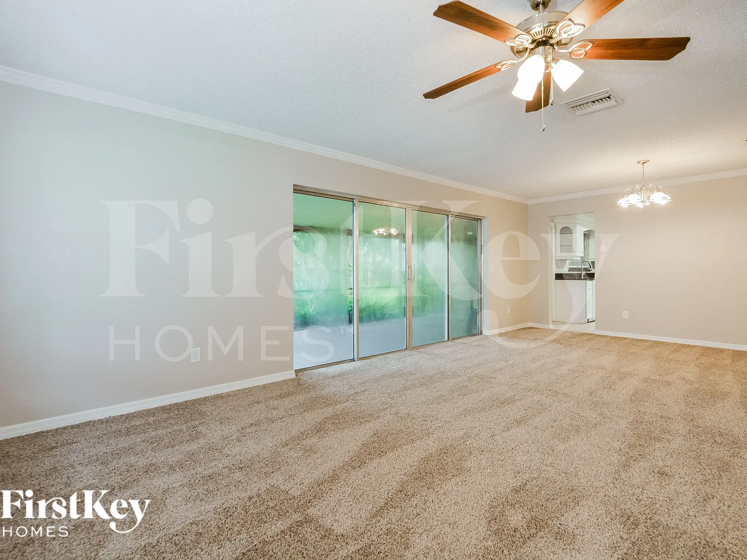 4 bed, 2.0 bath, 1954 sqft, $2,945 — Photo 2
