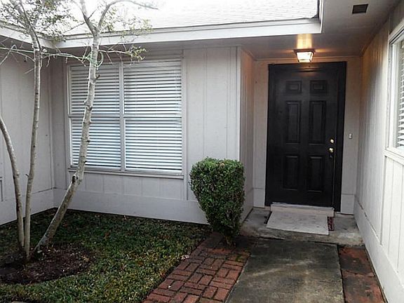 3rd image of 16714 Selder Dr