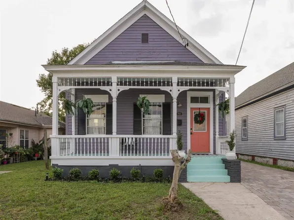 905 Dr Martin Luther King Jr Dr, Pensacola, FL 32501