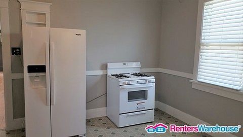 3rd image of 1424 King St