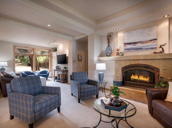 23 Lilac Ln