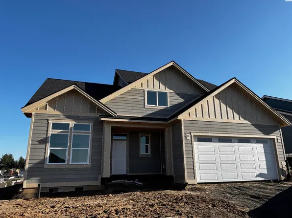 1035 SW Panorama Dr, Pullman, WA 99163