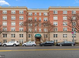 1801 Calvert St NW APT 204, Washington, DC 20009
