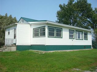 10751 Cheever Rd, Chaumont, NY 13622