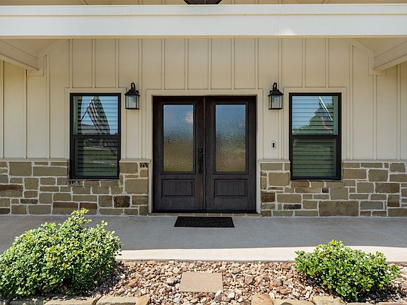 5th image of 717 Dove Hill Ln