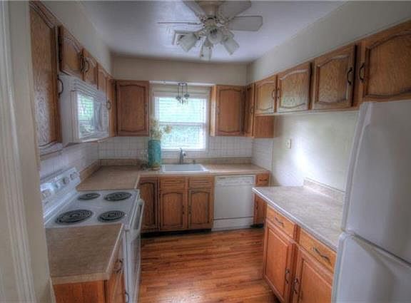2nd image of 5323 Juniper Dr