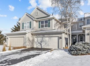 262 Grand Ridge Rd, Saint Charles, IL 60175