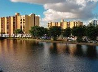 4707 NW 7th St APT 308-8, Miami, FL 33126