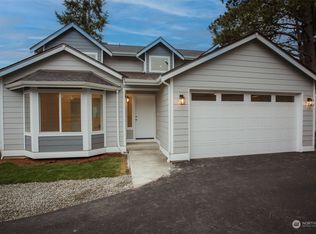 14044 SE 200th St, Kent, WA 98042