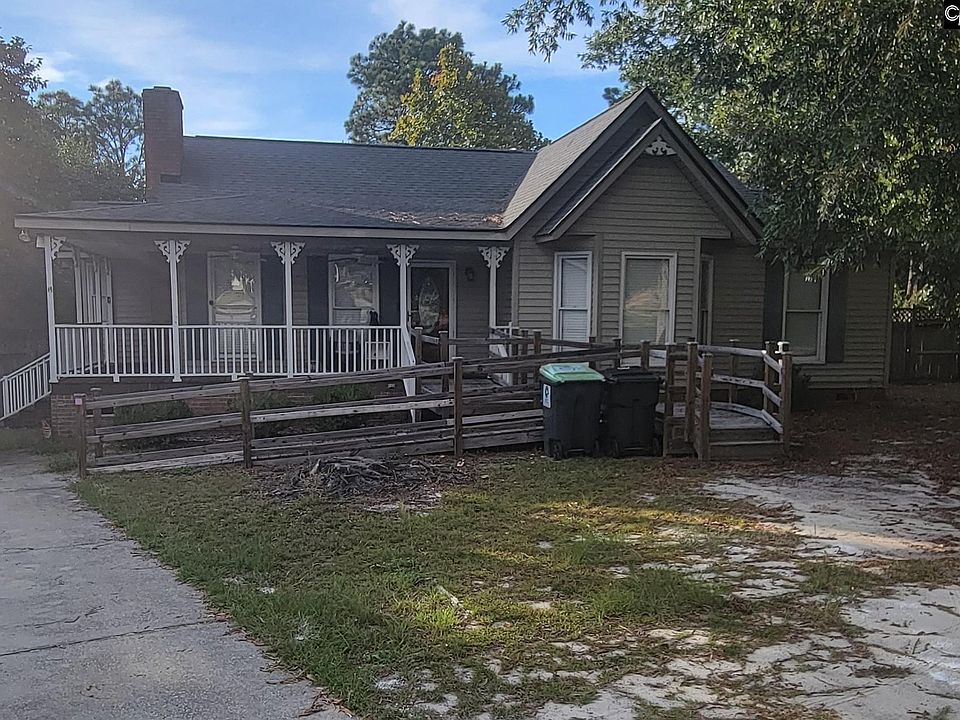 1st image of 381 Pin Oak Dr