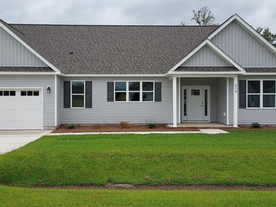 634 Bright Harvest Drive, Maysville, NC, 28555